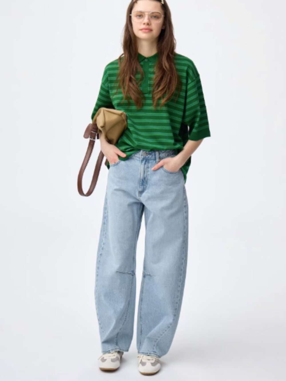 GU Global Barrel Leg Jeans in Blue